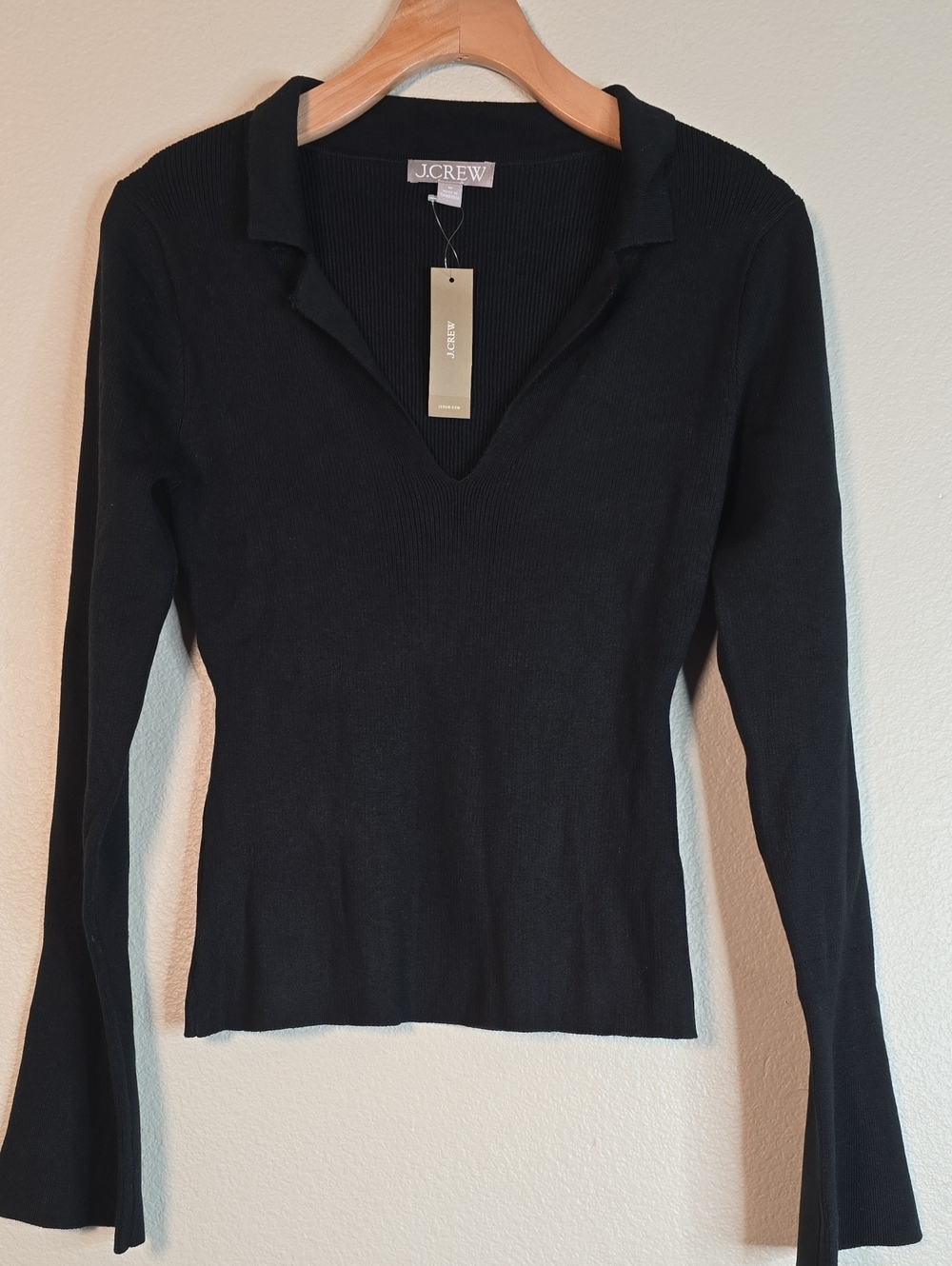J. Crew Black Fitted Ribbed V-Neck Collared Long Sleeve Pullover Sweater Size M.